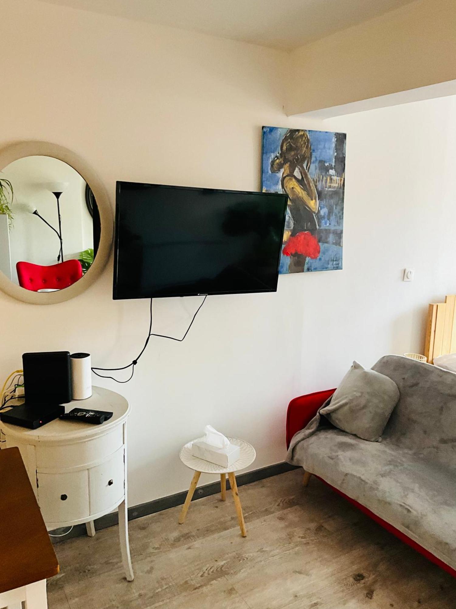 Hote Labyrinthe Lit 180 Cm Salle De Bain, Petit Dej Compris Mirepoix  Bagian luar foto